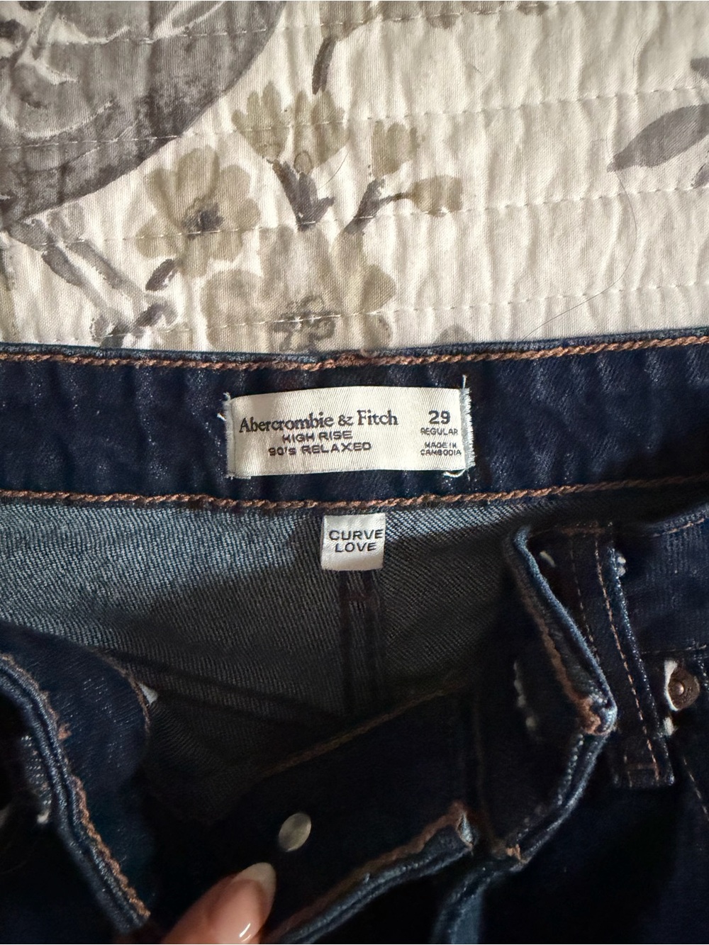 Abercrombie & Fitch Dark Blue Wide-Leg Jeans curve love - Picture 4 of 4